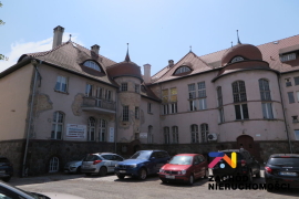 Lokal użytkowy 117m2 w budynku przy Szpitalu